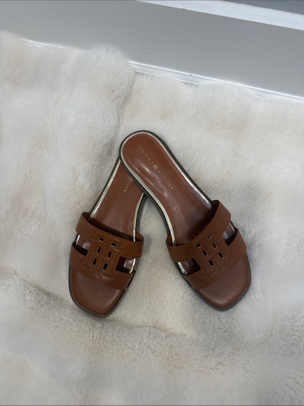 Tommy Hilfiger Tan Brown Leather Slip-On Mules